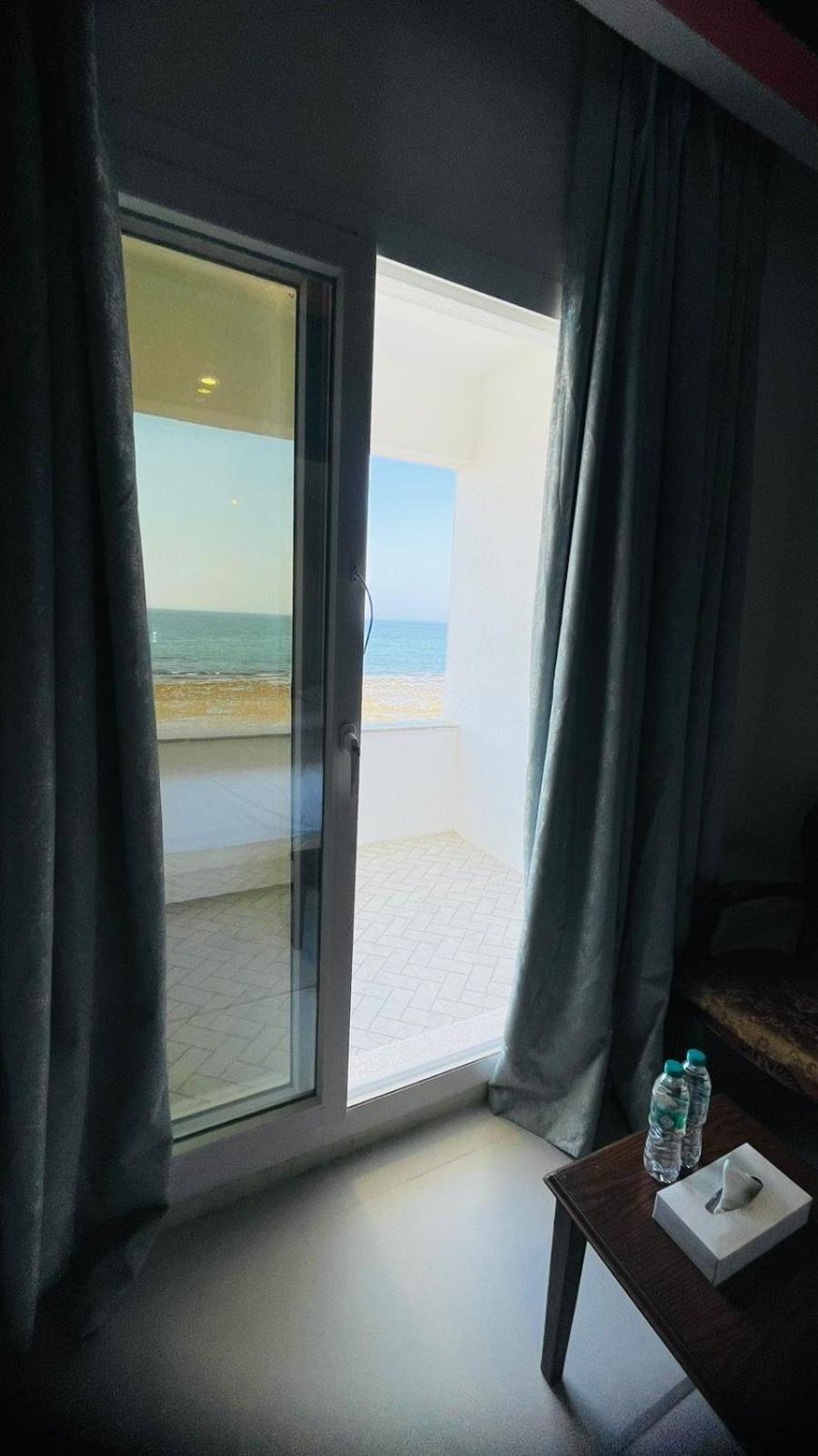 Resort Sur Beach Holiday מראה חיצוני תמונה