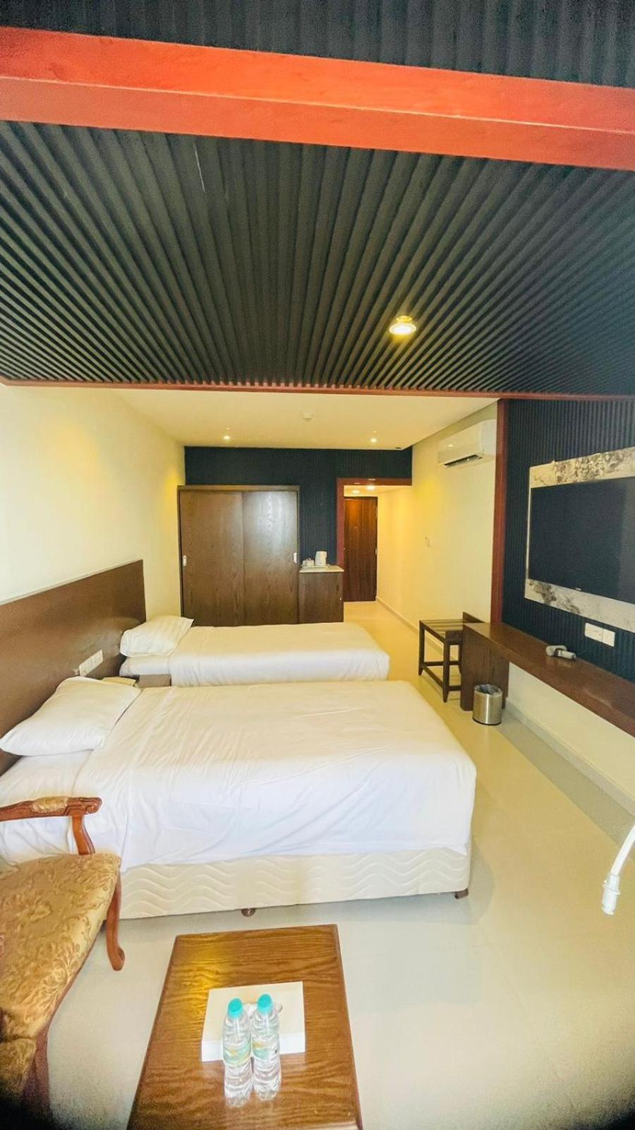 Resort Sur Beach Holiday מראה חיצוני תמונה